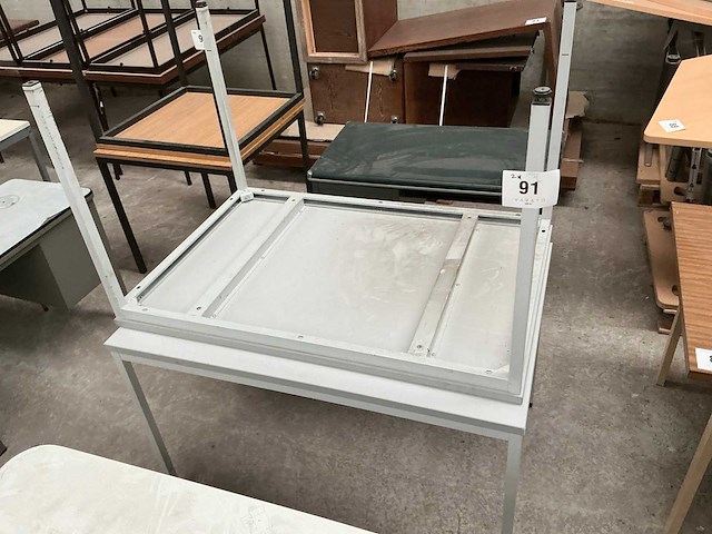 Bureautafel (2x) - afbeelding 1 van  3