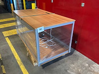 Bureautafel + 4 stoelen (2x) - afbeelding 1 van  4