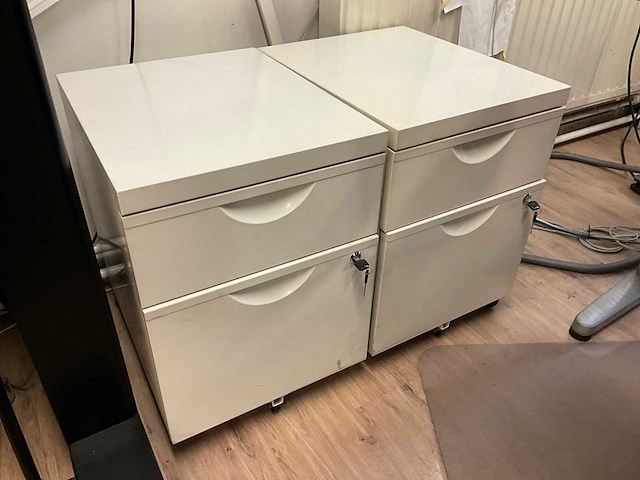 Bureautafel (4x) - afbeelding 7 van  15