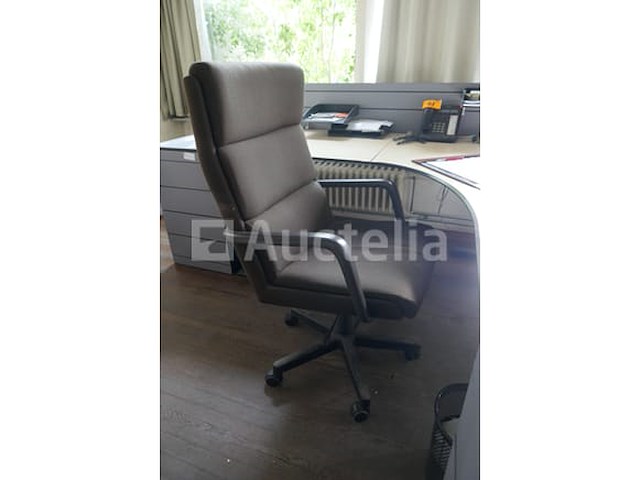 Bureautafel met directiezetel - afbeelding 3 van  5