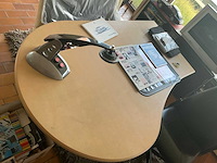 Bureautafel met stoelen - afbeelding 5 van  5