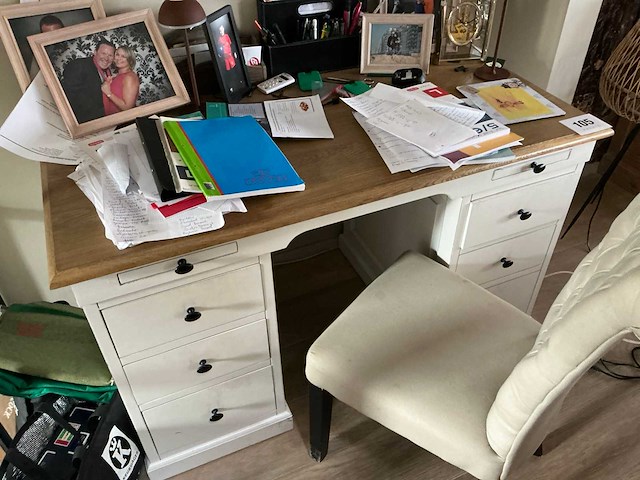 Bureautafel + stoel - afbeelding 5 van  5