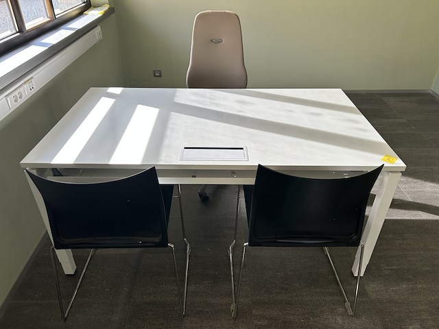 Bureautafel verstelbaar in hoogte - afbeelding 2 van  4