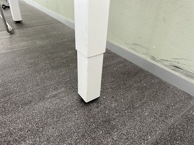 Bureautafel verstelbaar in hoogte - afbeelding 4 van  4