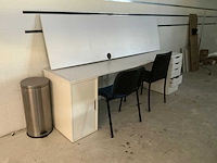 Bureautafel - afbeelding 1 van  3