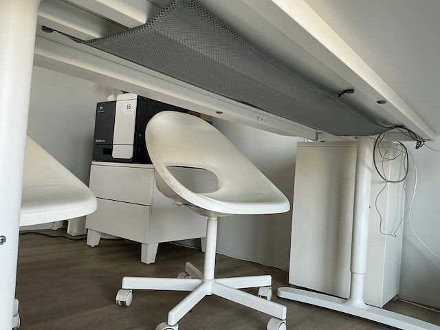 Bureautafel - afbeelding 2 van  9