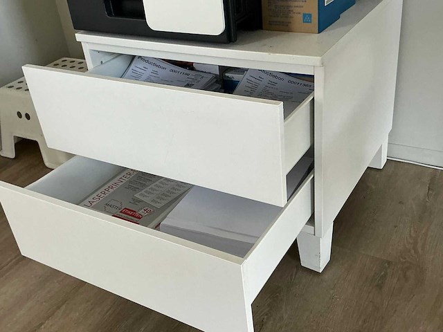 Bureautafel - afbeelding 9 van  9