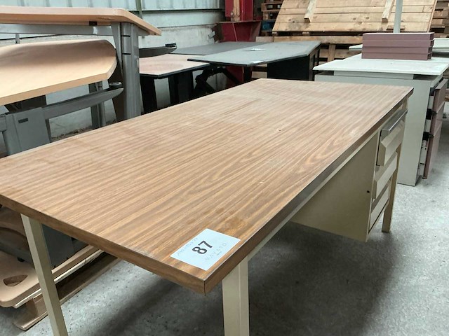 Bureautafel - afbeelding 2 van  4