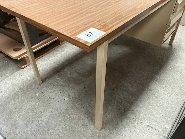 Bureautafel - afbeelding 3 van  4