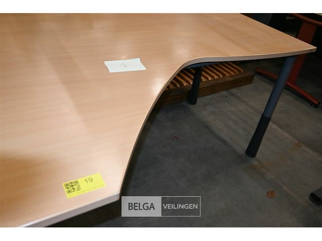 Bureautafel - afbeelding 5 van  5