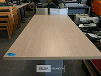 Bureautafel - afbeelding 3 van  4