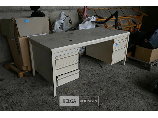 Bureautafel - afbeelding 1 van  4