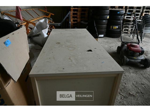 Bureautafel - afbeelding 3 van  4