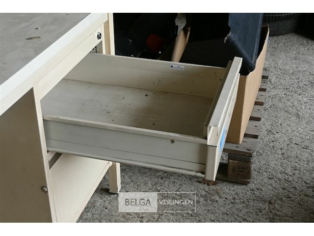 Bureautafel - afbeelding 4 van  4