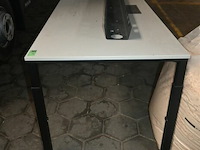 Bureautafel - afbeelding 2 van  4
