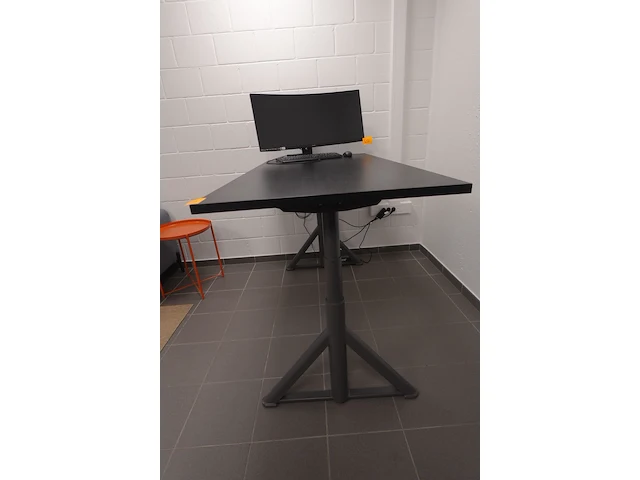 Bureautafel - afbeelding 2 van  4