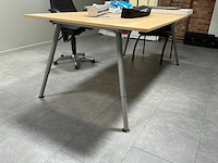 Bureautafel - afbeelding 1 van  1