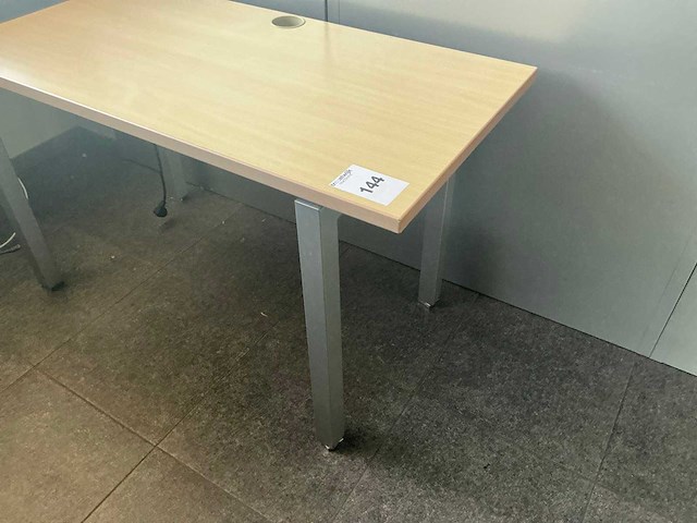 Bureautafel - afbeelding 4 van  5
