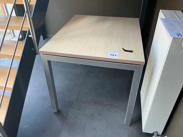 Bureautafel - afbeelding 1 van  5