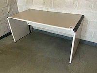 Bureautafel - afbeelding 1 van  4