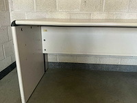 Bureautafel - afbeelding 3 van  4