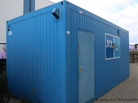 Bureeelcontainer vv dagramen (b0097), tafel en stoelen, microgolf, koelkastje, 2 deuren