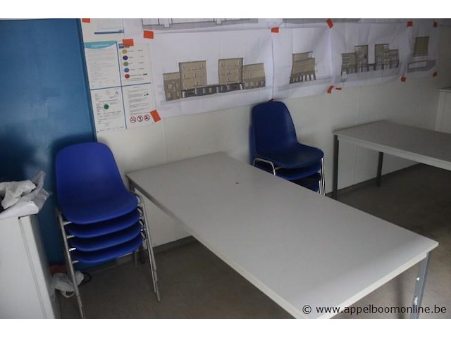 Bureeelcontainer vv dagramen (b0097), tafel en stoelen, microgolf, koelkastje, 2 deuren - afbeelding 5 van  6