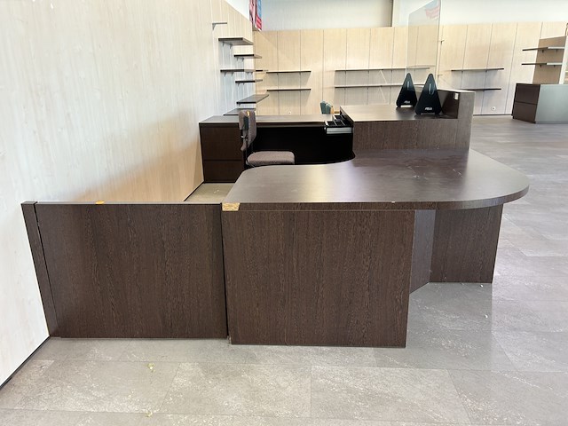 Bureel / kassa meubel - afbeelding 1 van  8