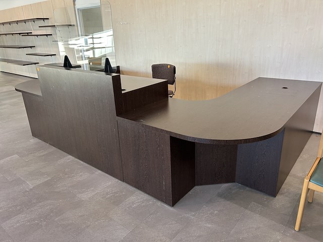 Bureel / kassa meubel - afbeelding 4 van  8