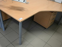 Bureel met ladeblok - afbeelding 1 van  3