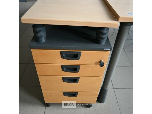 Bureel met ladeblok - afbeelding 2 van  3