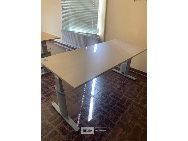 Bureel - afbeelding 2 van  2