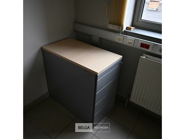 Bureel - afbeelding 2 van  3