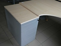 Bureel - afbeelding 3 van  3
