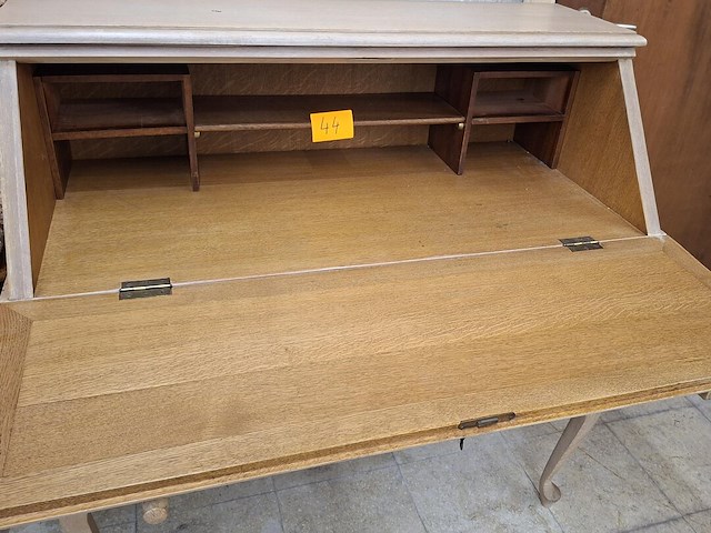 Bureel - afbeelding 3 van  4