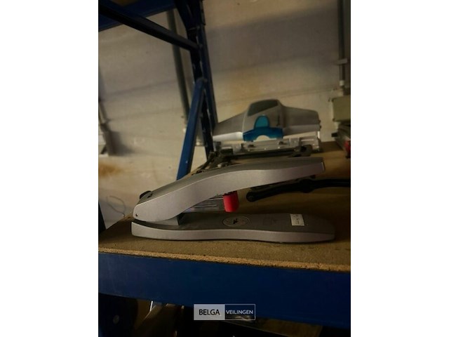 Bureelbenodigdheden - afbeelding 10 van  10