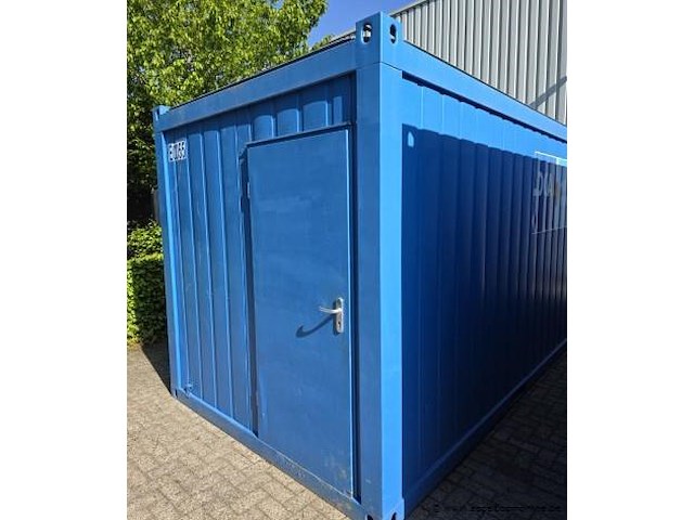 Bureelcontainer plm 6x3m, dagramen, tafel, kast, ijskastje en radiator - afbeelding 1 van  10