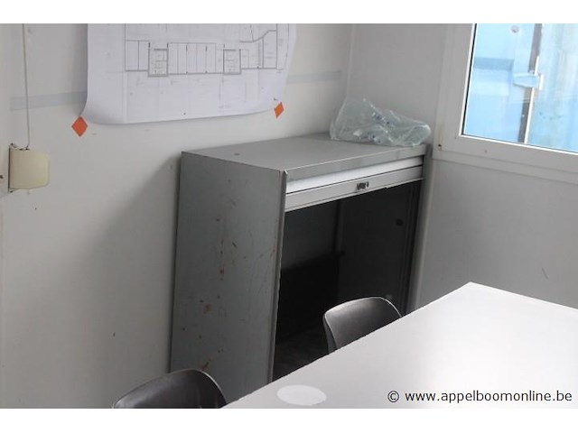 Bureelcontainer vv dagramen (b0028), vv tafels en stoelen, koelkastje, kast - afbeelding 5 van  5