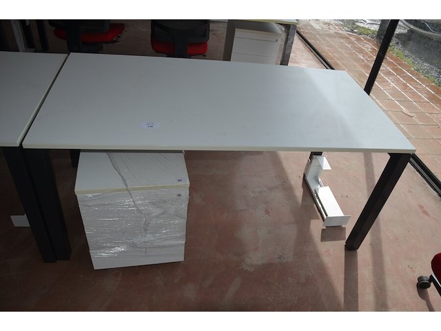 Bureeltafel 160x80x75 cm, bureelstoel, ladeblok met 3 laden, pc beugel - afbeelding 3 van  8