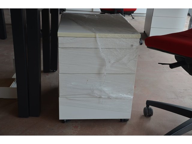 Bureeltafel 160x80x75 cm, bureelstoel, ladeblok met 3 laden, pc beugel - afbeelding 7 van  8