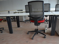 Bureeltafel 160x80x75 cm, bureelstoel, pc beugel - afbeelding 1 van  6