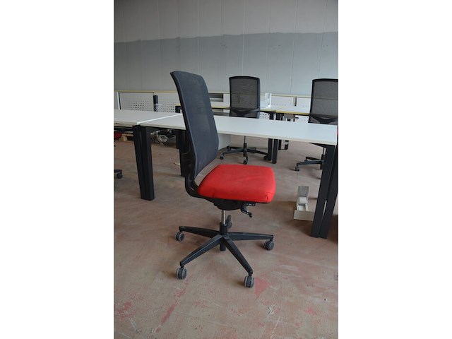 Bureeltafel 160x80x75 cm, bureelstoel, pc beugel - afbeelding 5 van  6