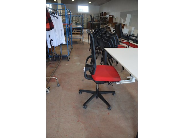 Bureeltafel 160x80x75 cm, bureelstoel, pc beugel - afbeelding 5 van  6