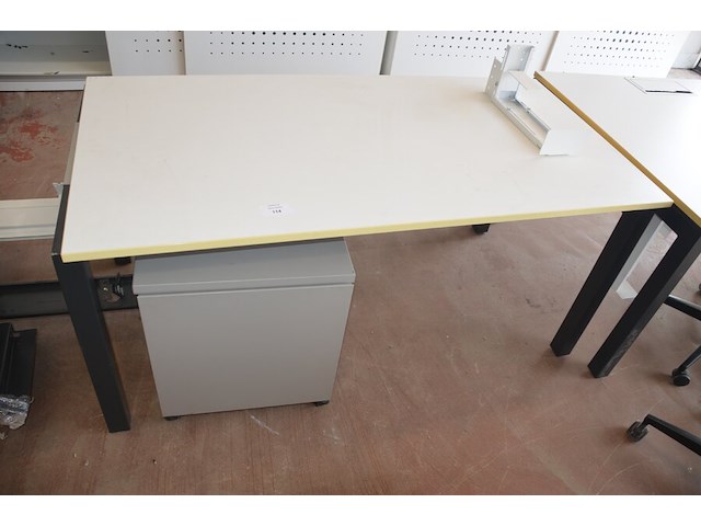Bureeltafel 160x80x75 cm, pc beugel, bureelstoel, ladeblok met 1 deur - afbeelding 3 van  8