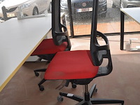 Bureeltafel 240x100x75 cm, ladeblok met 3 laden, 2 bureelstoelen, 2 pc beugels - afbeelding 3 van  10