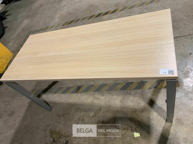 Bureeltafel in de hoogte verstelbaar. - afbeelding 3 van  3
