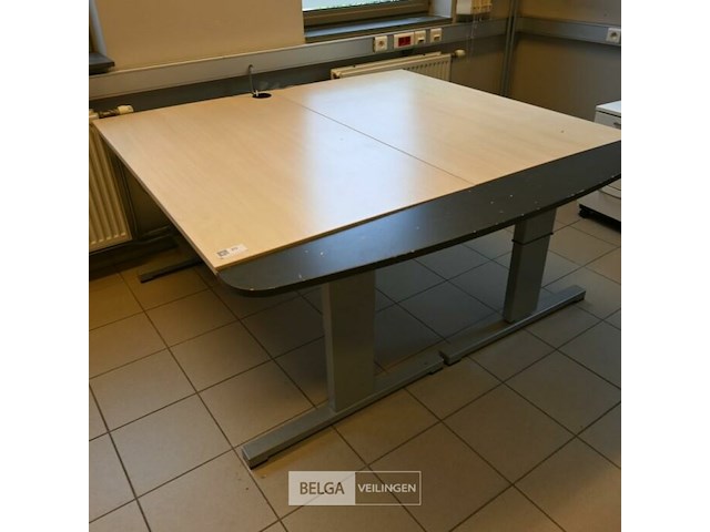 Burelen - afbeelding 1 van  2