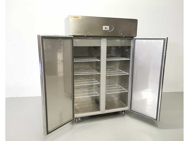 Burggraaf - rs10800-r - vriezer - afbeelding 2 van  2