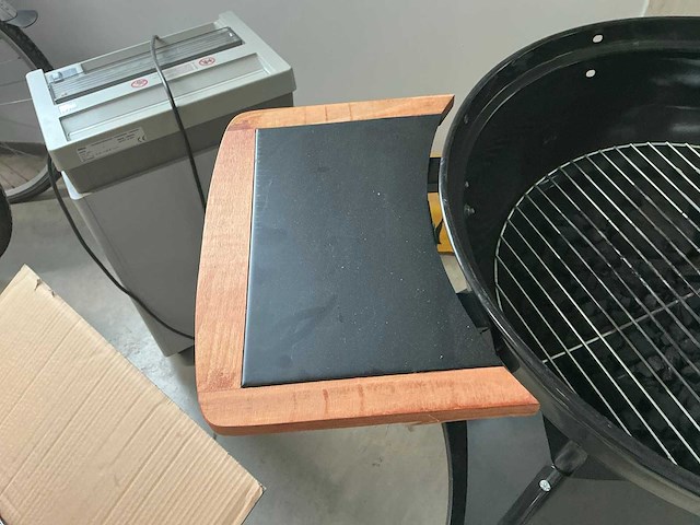 Burnaby tarrington house barbecue - afbeelding 4 van  7