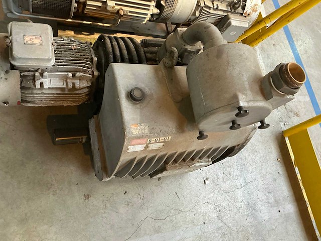 Busch 400-218 9110 vacuümpomp - afbeelding 11 van  17